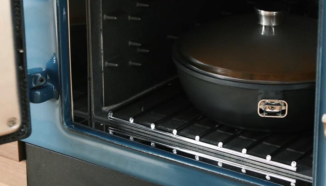 Simmering Oven on the AGA eR3 Series Range